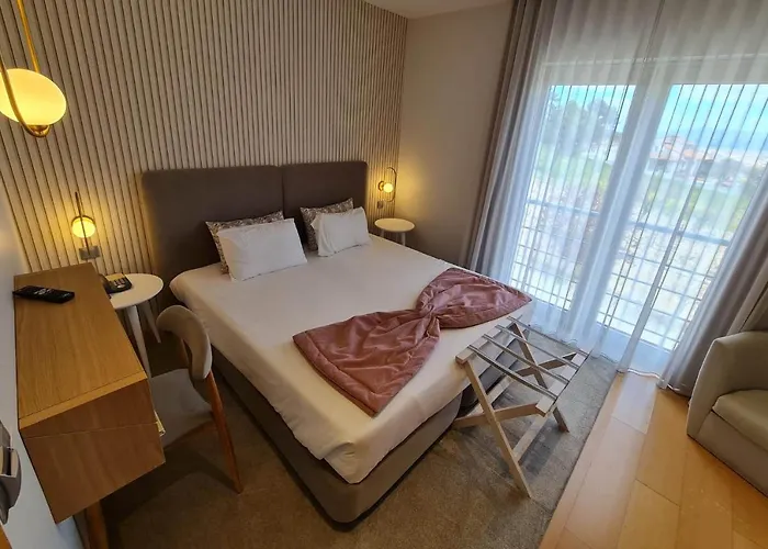 Hotel Albergaria Borges